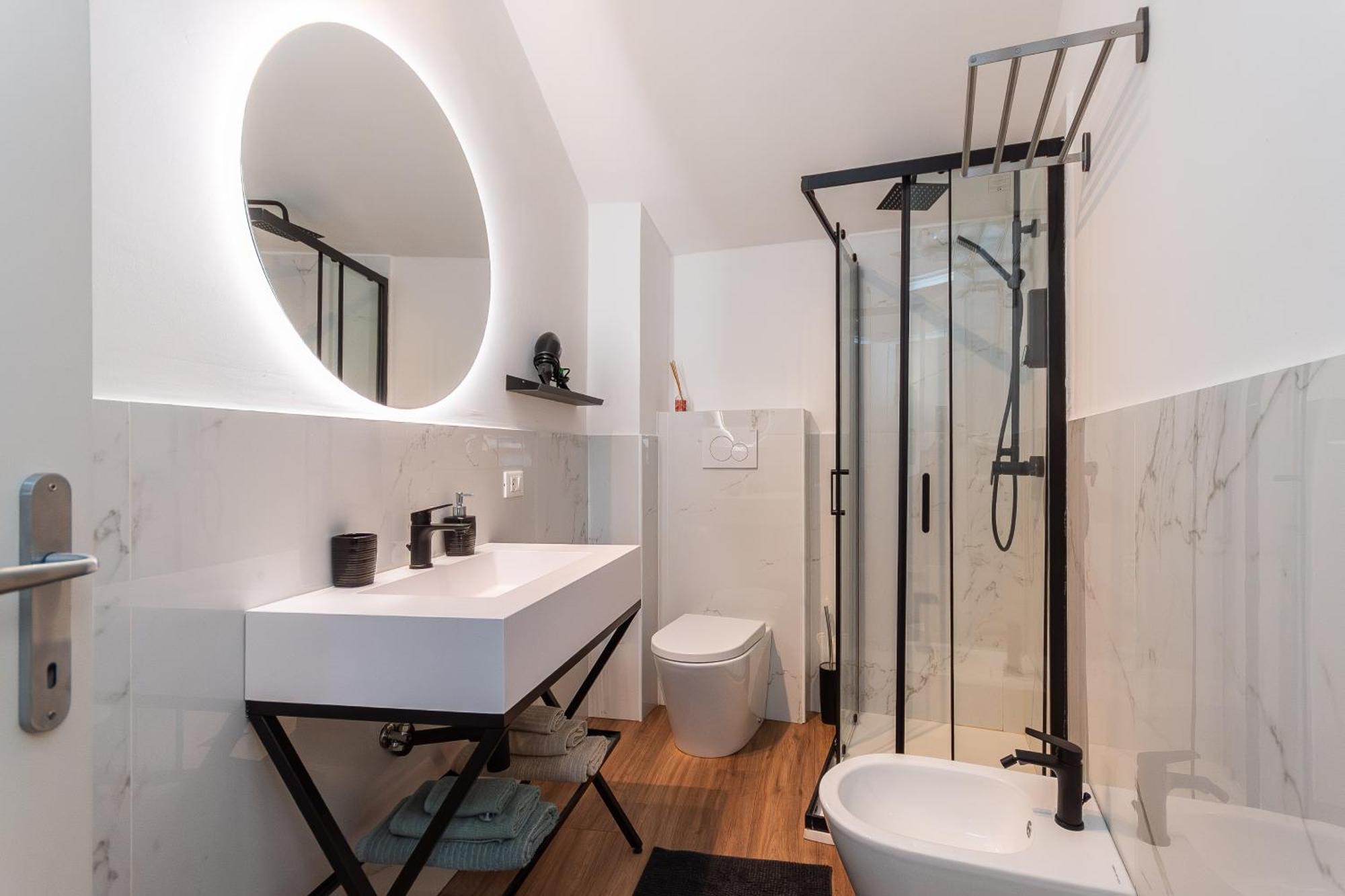 Ferienwohnung La Mansarda Del Principe, Vicoli, Acquario E Lanterna Genua Exterior foto